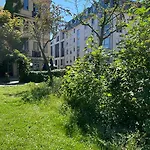 Apartment-August Am Park-Rabet